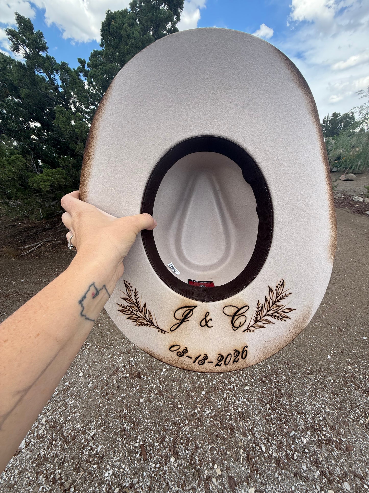 CUSTOM ORDER (LARES)