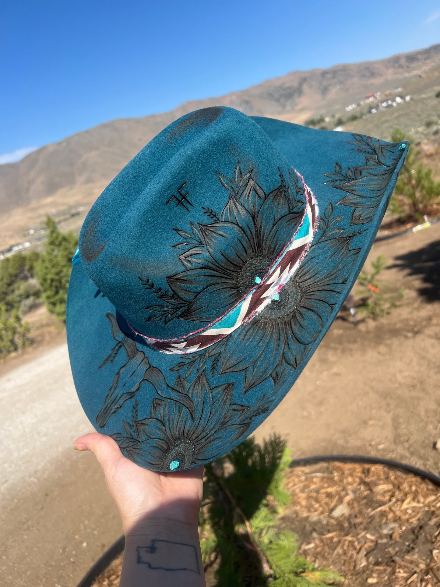 TURQUOISE QUEEN