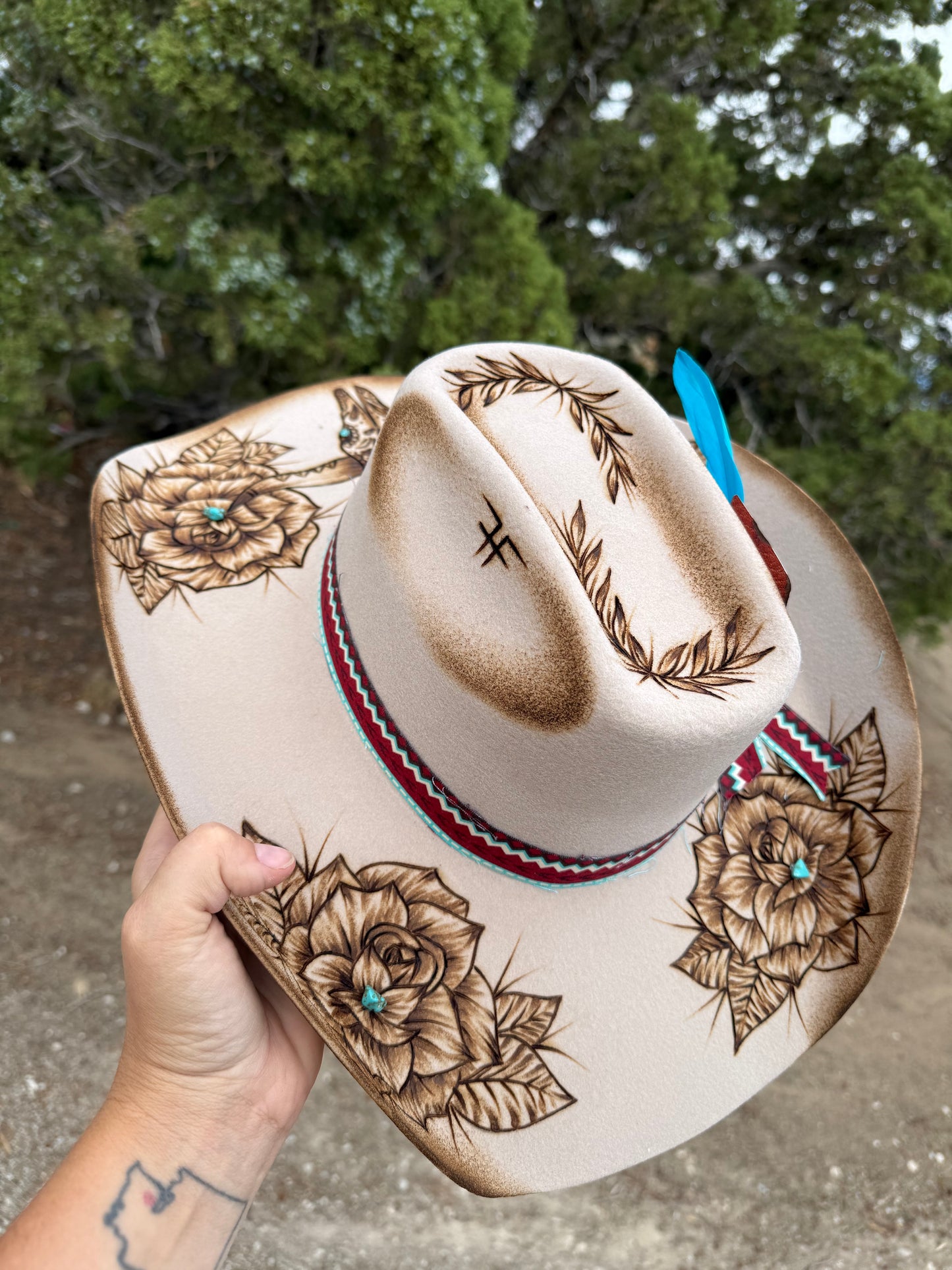 SUGAR BULL SKULL