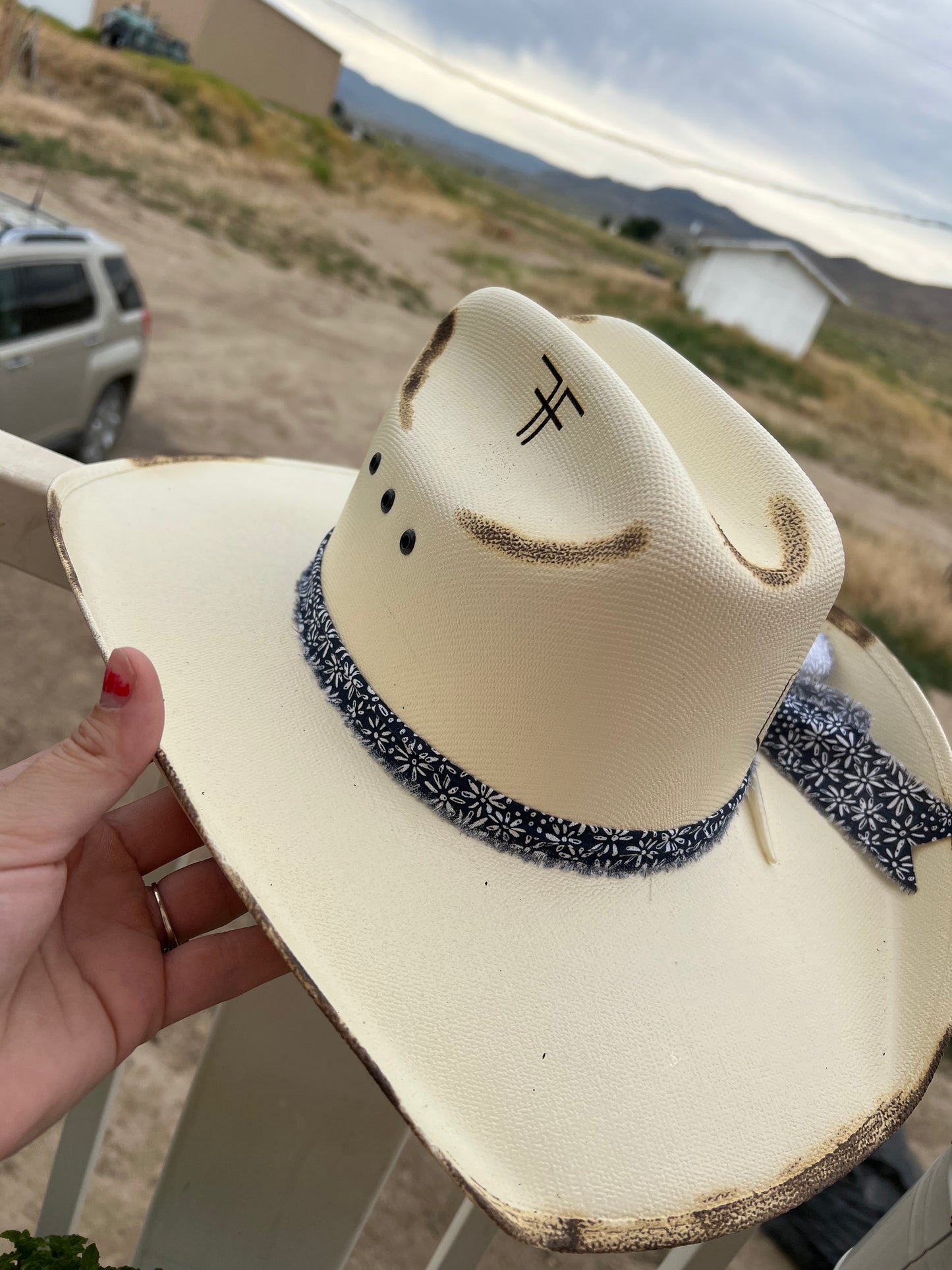 CUSTOM STRAW HAT ORDER (LOCAL)