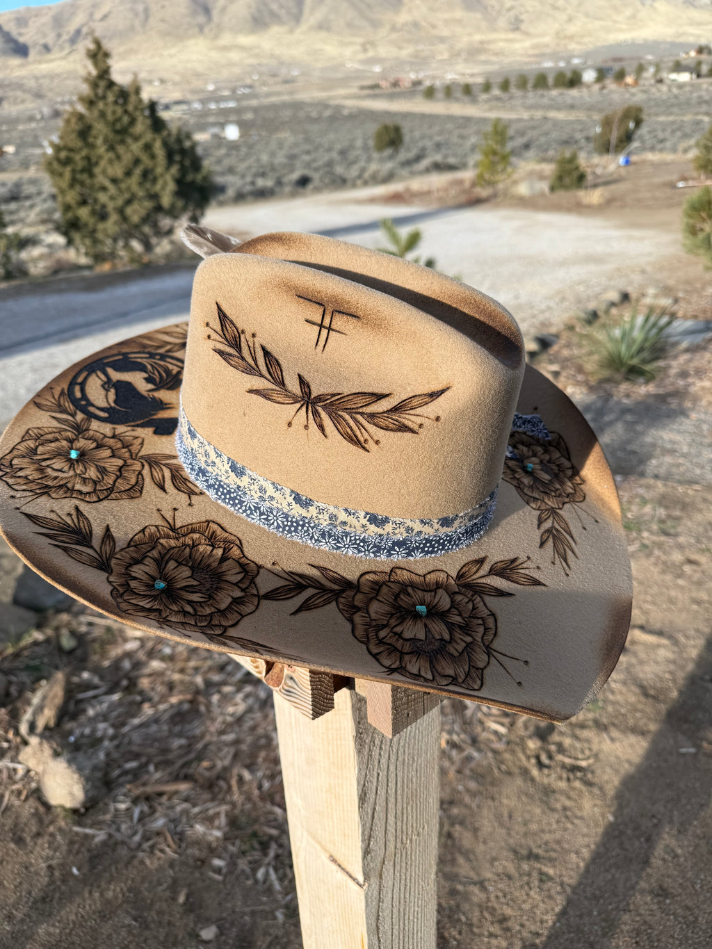 PRE-ORDER COWGIRL LOVE