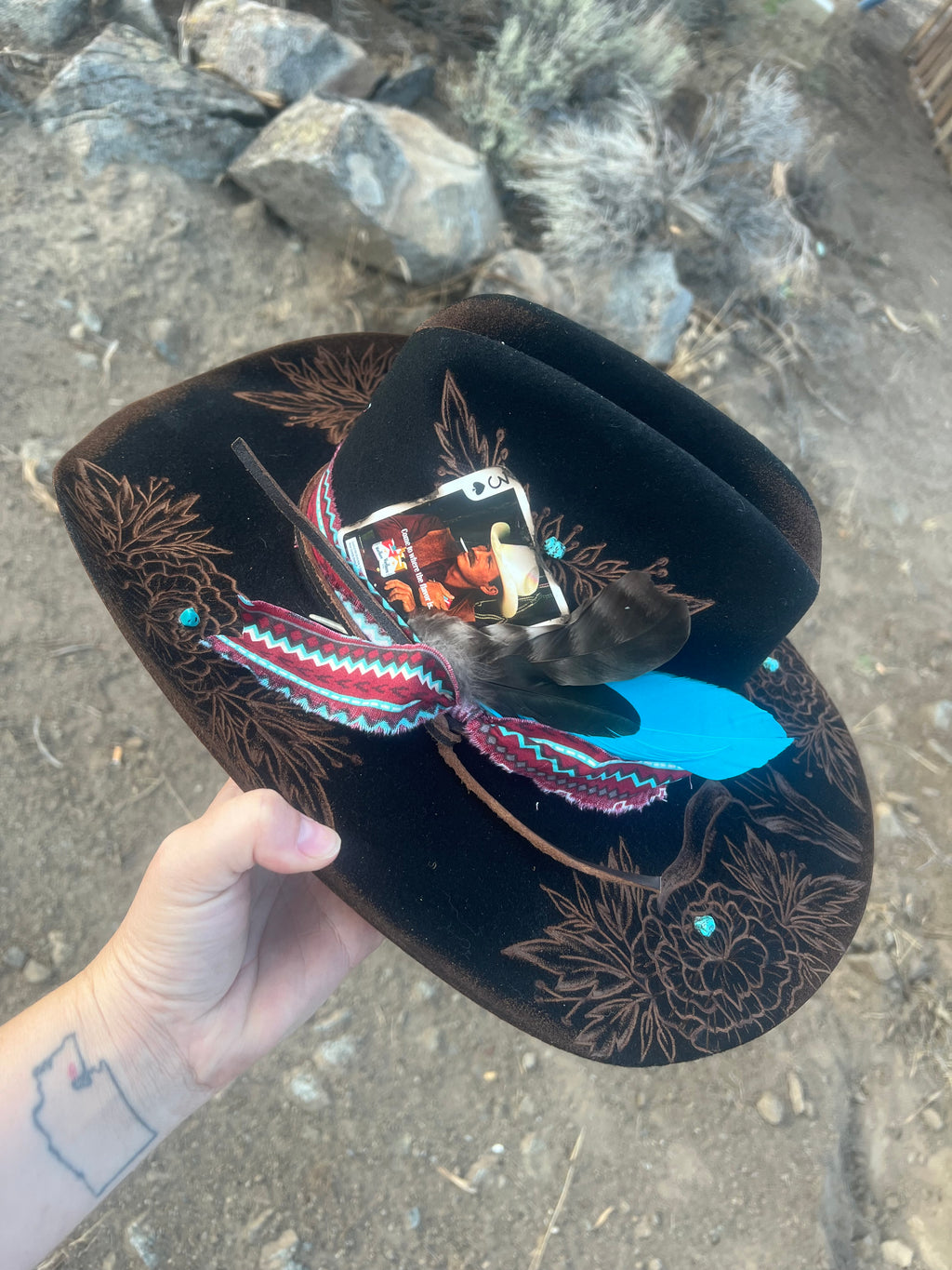 WESTERN COWGIRL