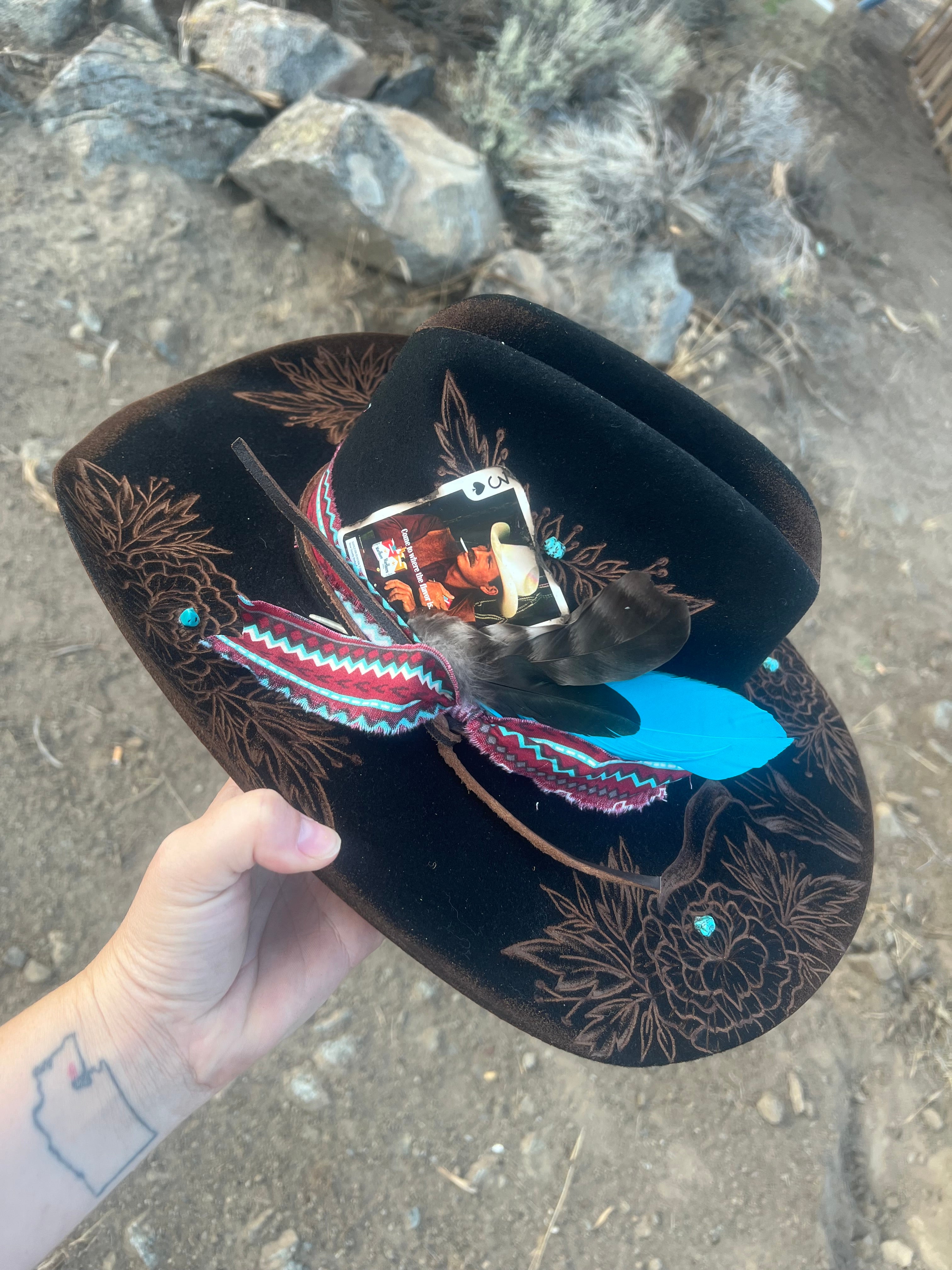 WESTERN COWGIRL
