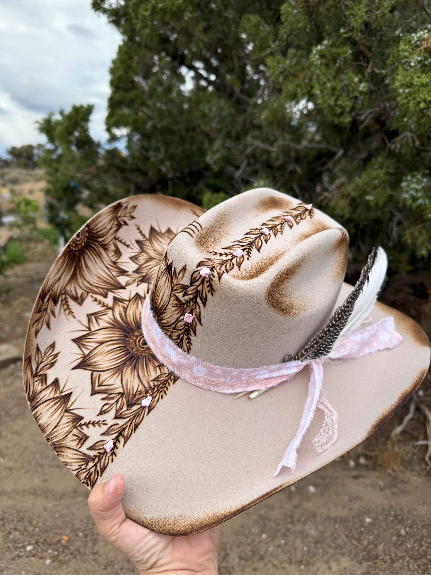 CUSTOM ORDER (LUCY)