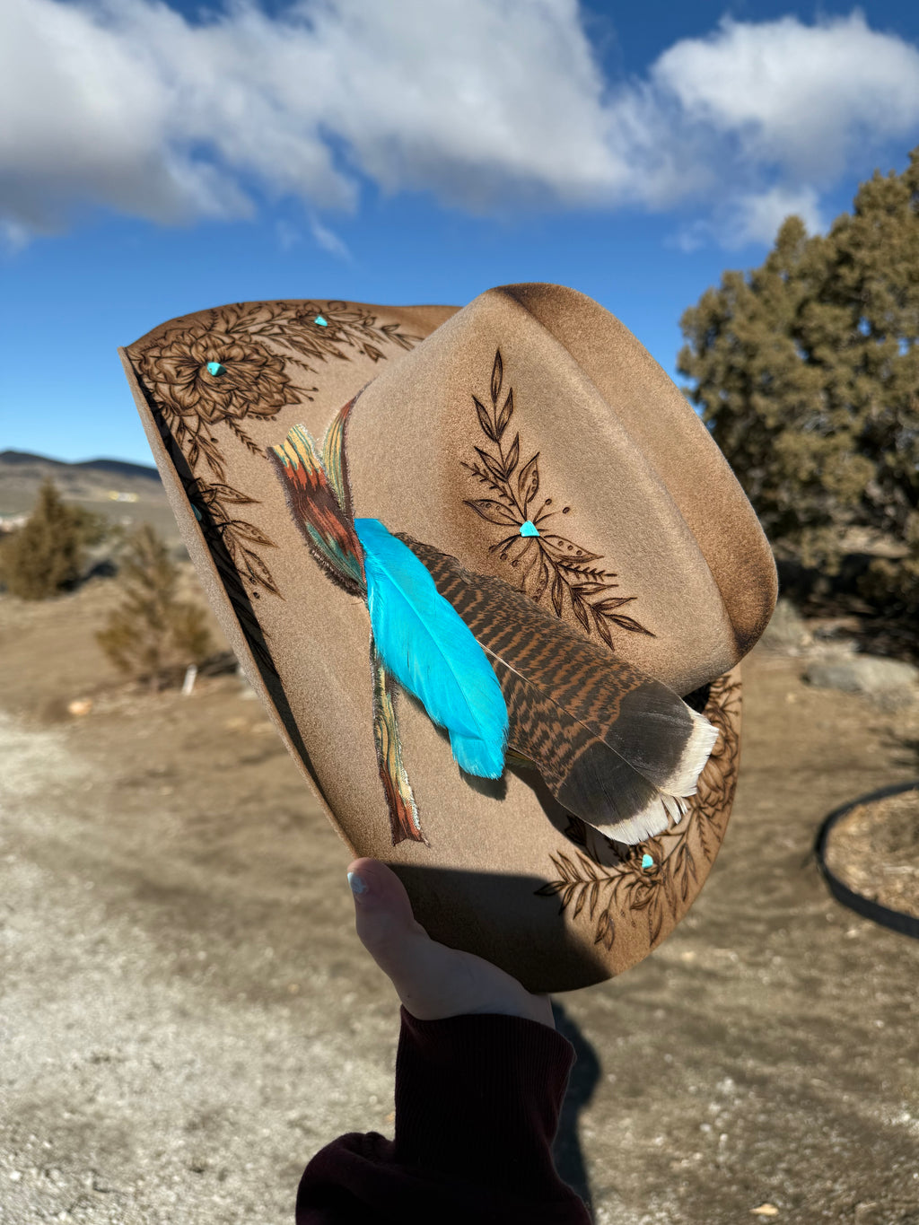 TRUE WESTERN GAL