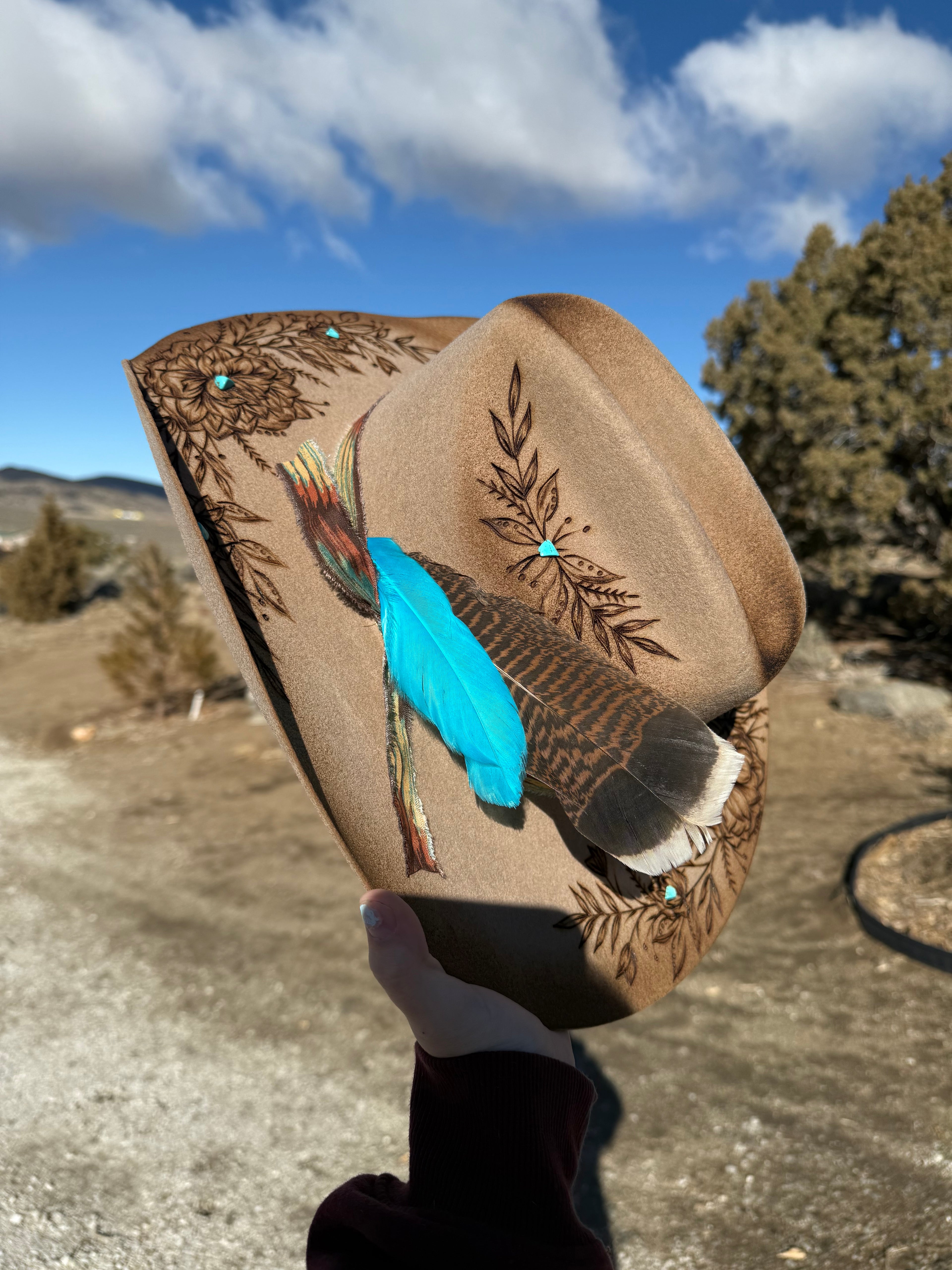 TRUE WESTERN GAL