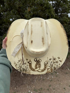 COWGIRL WILDFLOWER-STRAW
