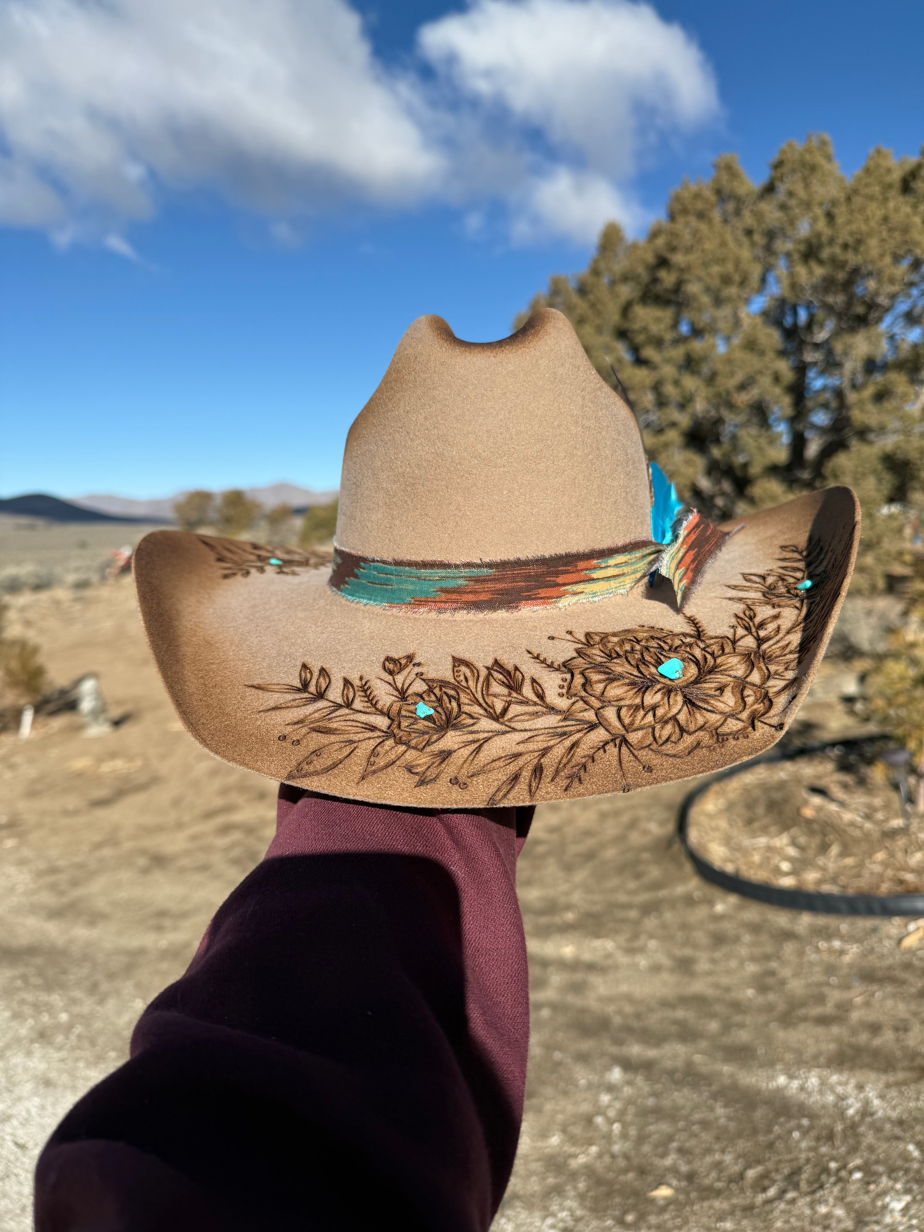 TRUE WESTERN GAL
