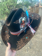 WESTERN COWGIRL