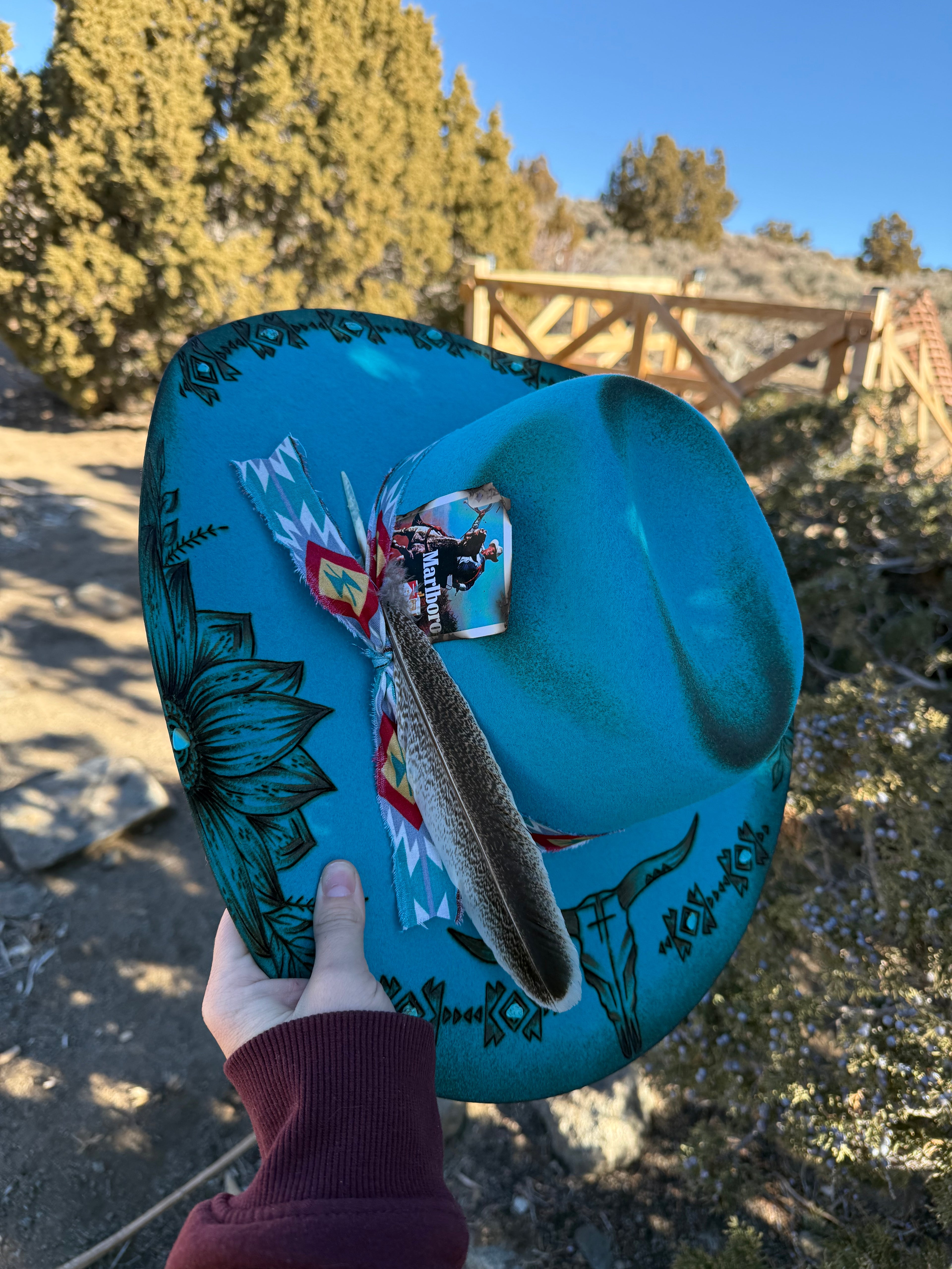 PRE-ORDER TURQUOISE ON TEAL