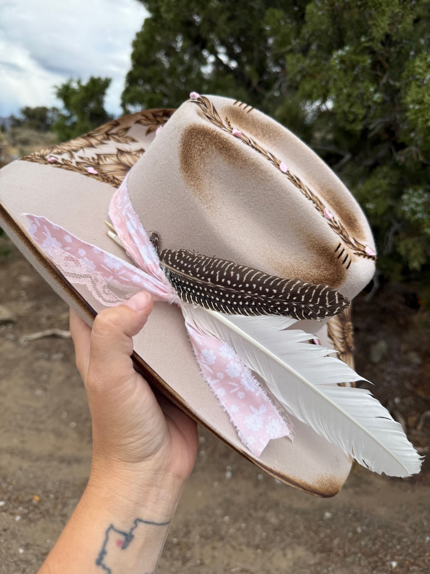 CUSTOM ORDER (LUCY)