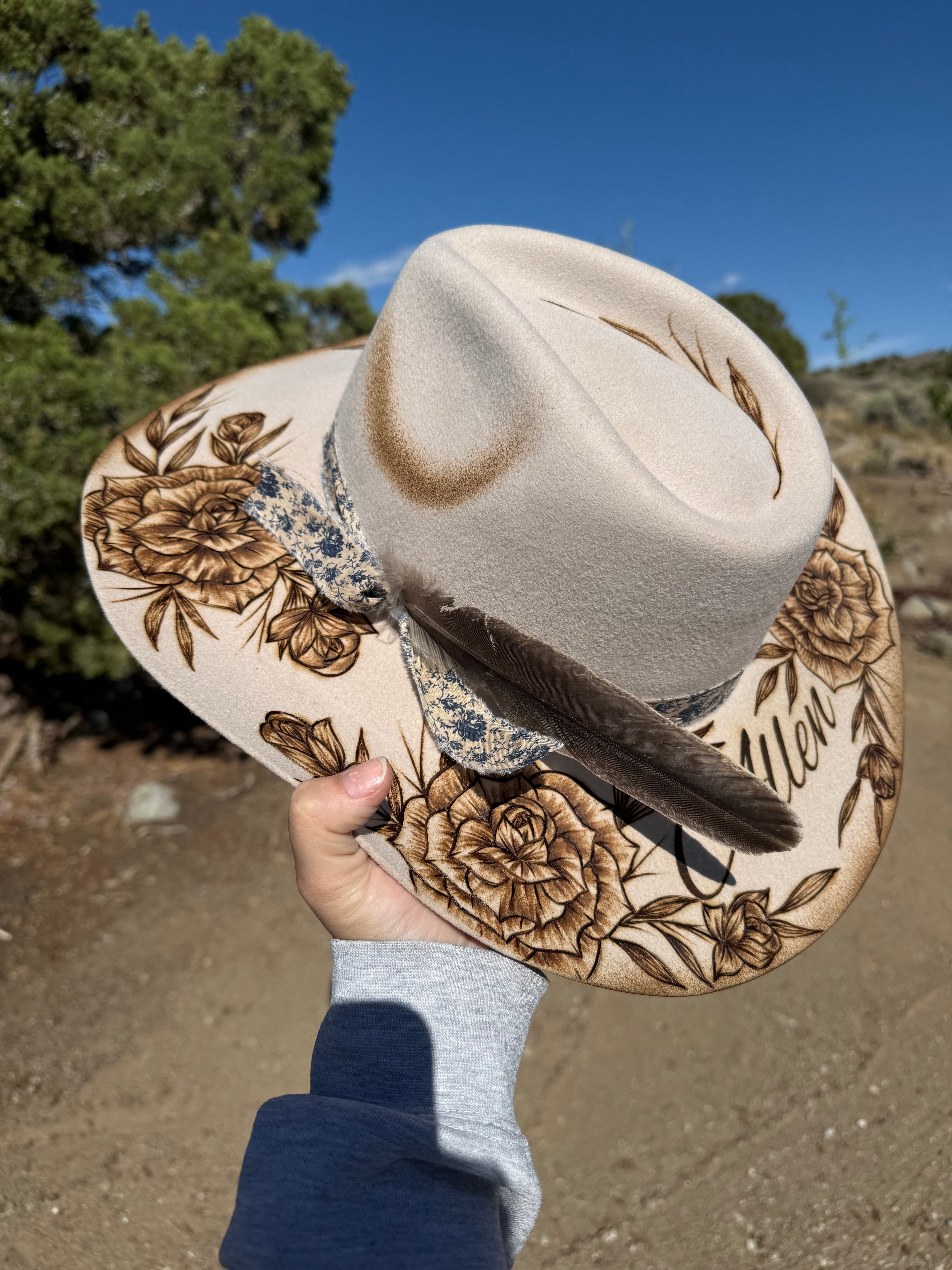 CUSTOM ORDER (LARES)