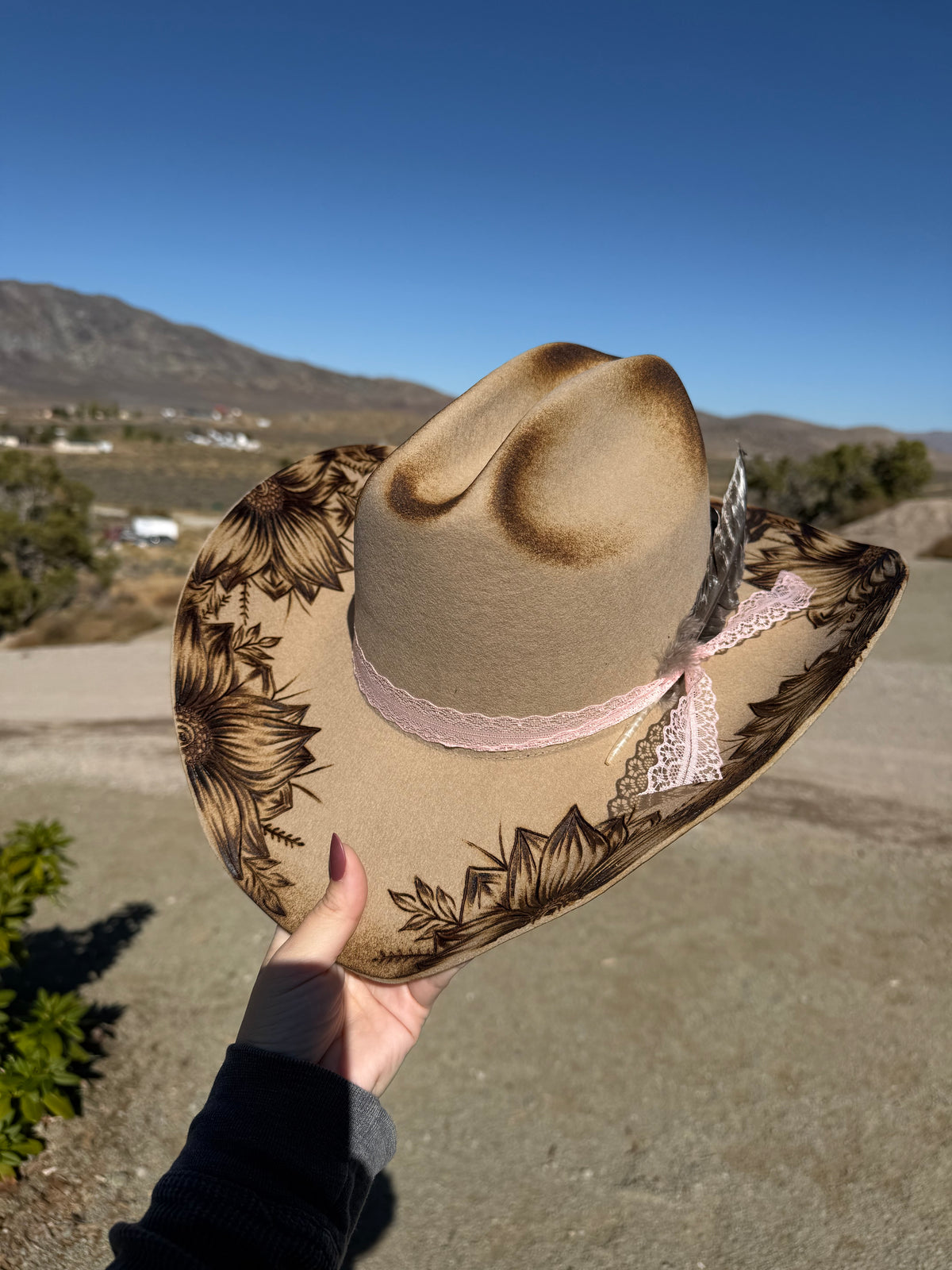 PRAYING COWGIRL-SELECT