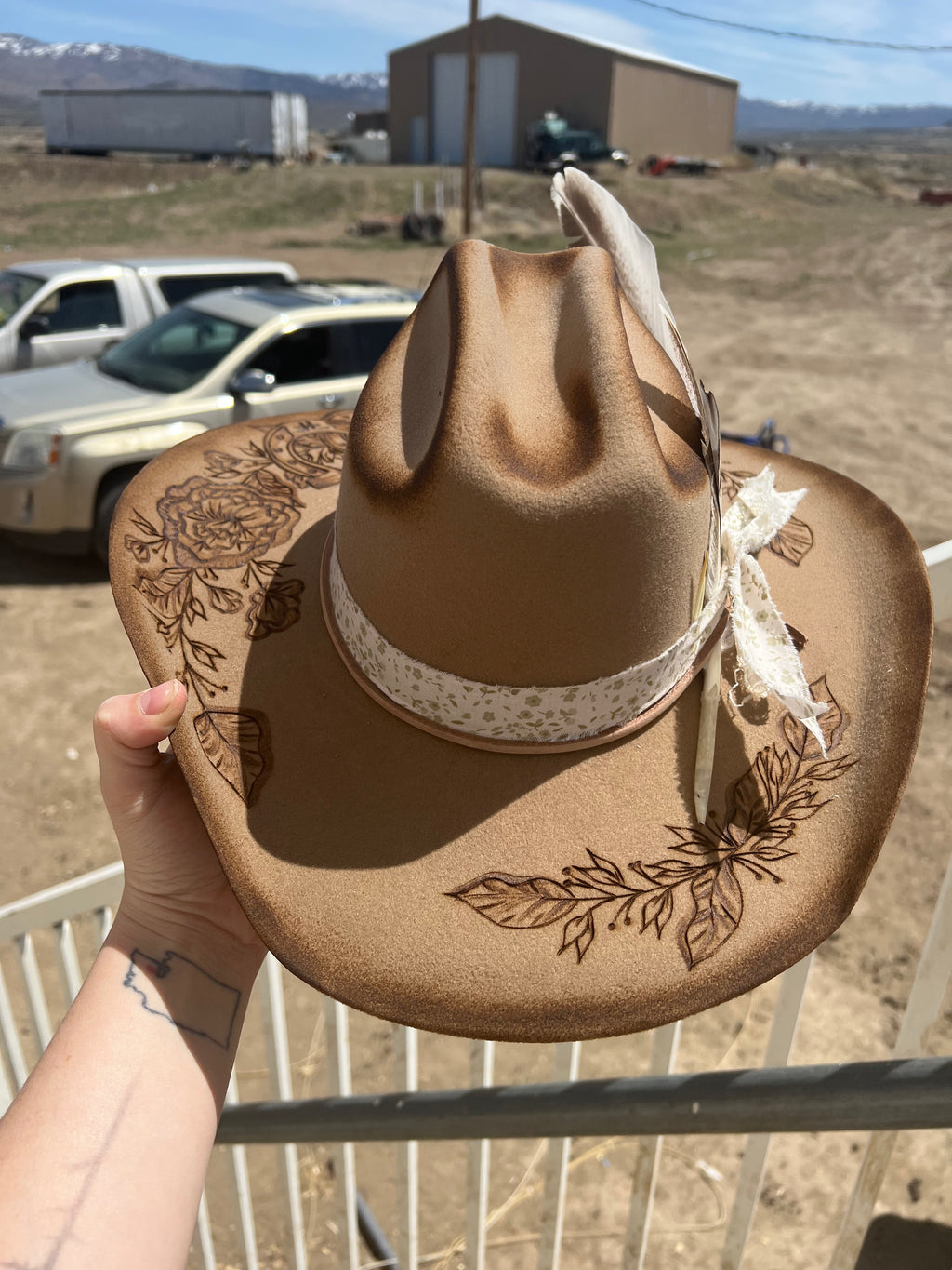 LET THERE BE COWGIRLS