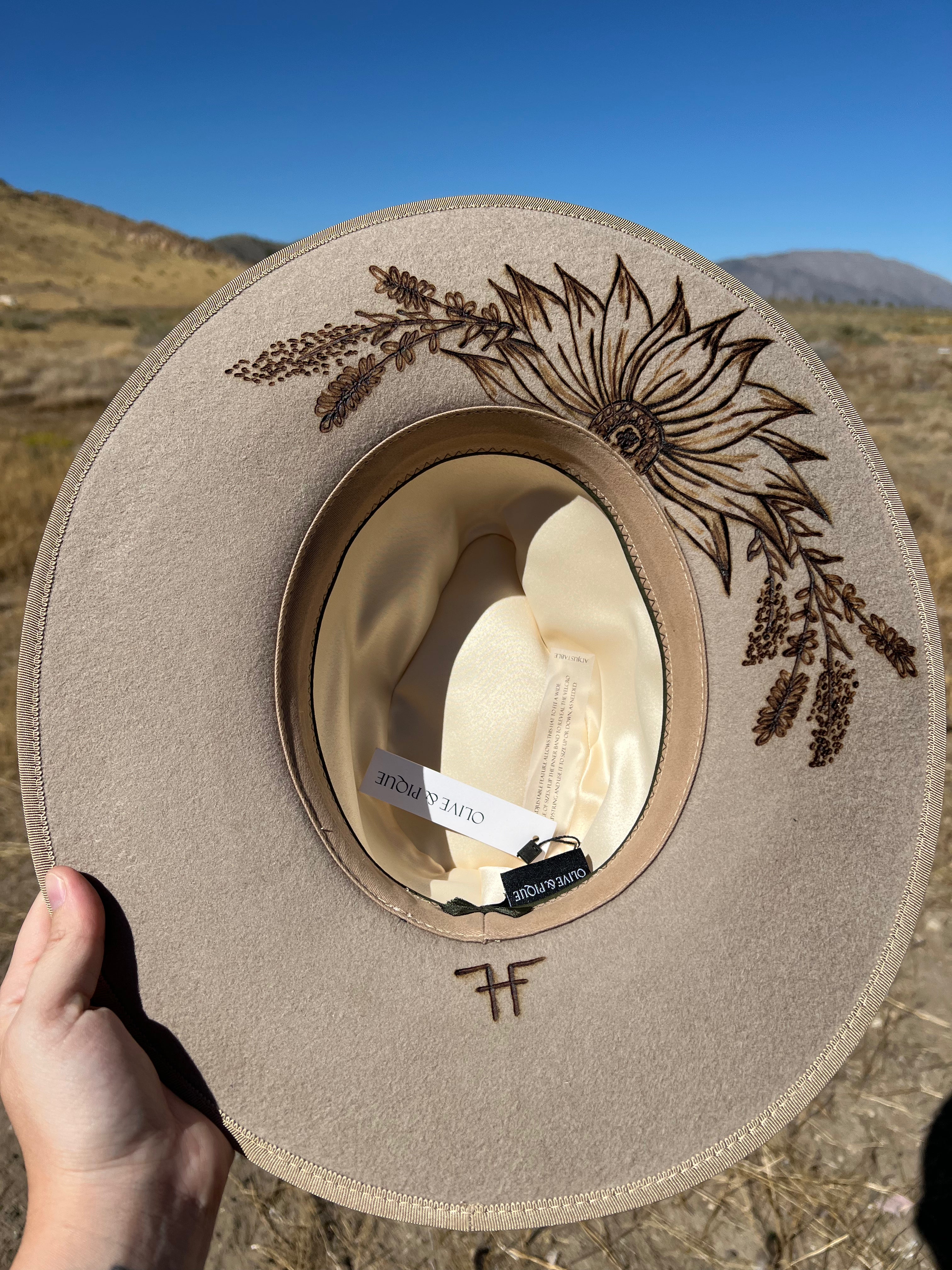 LONG LIVE COWGIRLS (Youth)