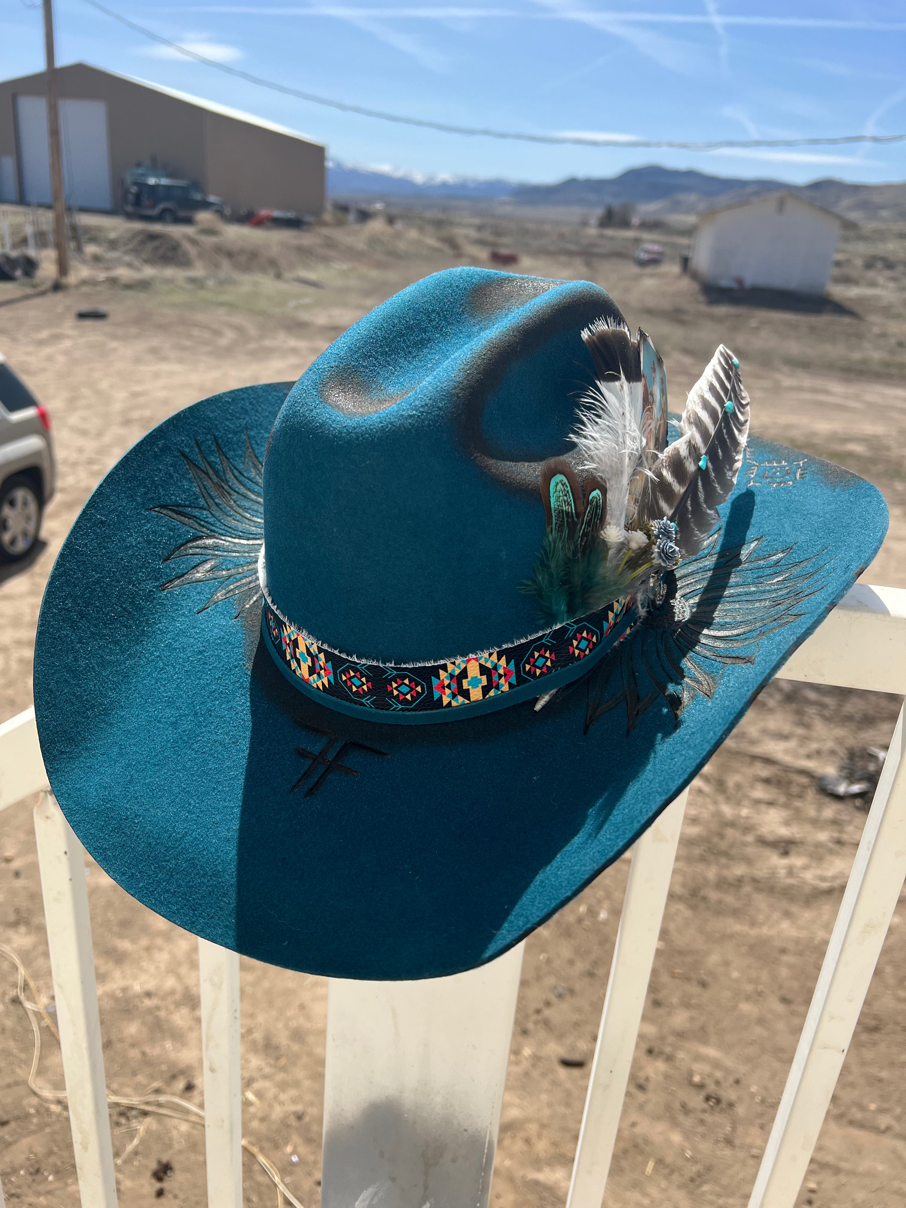 WESTERN MEETS FASHION